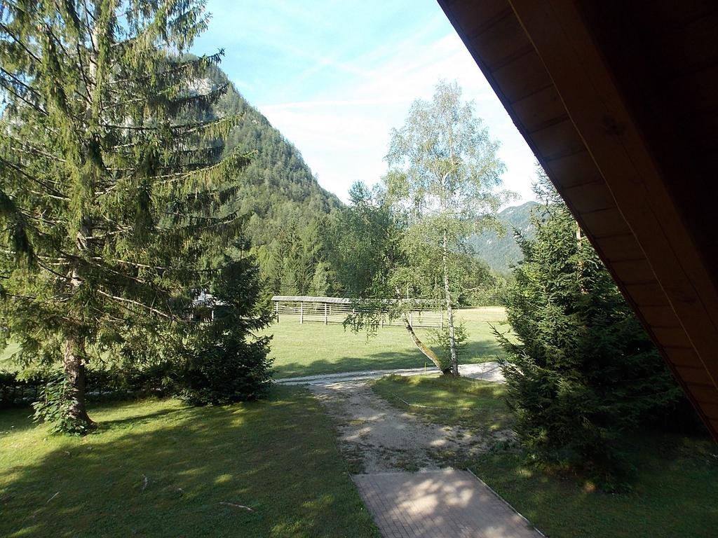Holiday House Kaja Mojstrana Pokoj fotografie